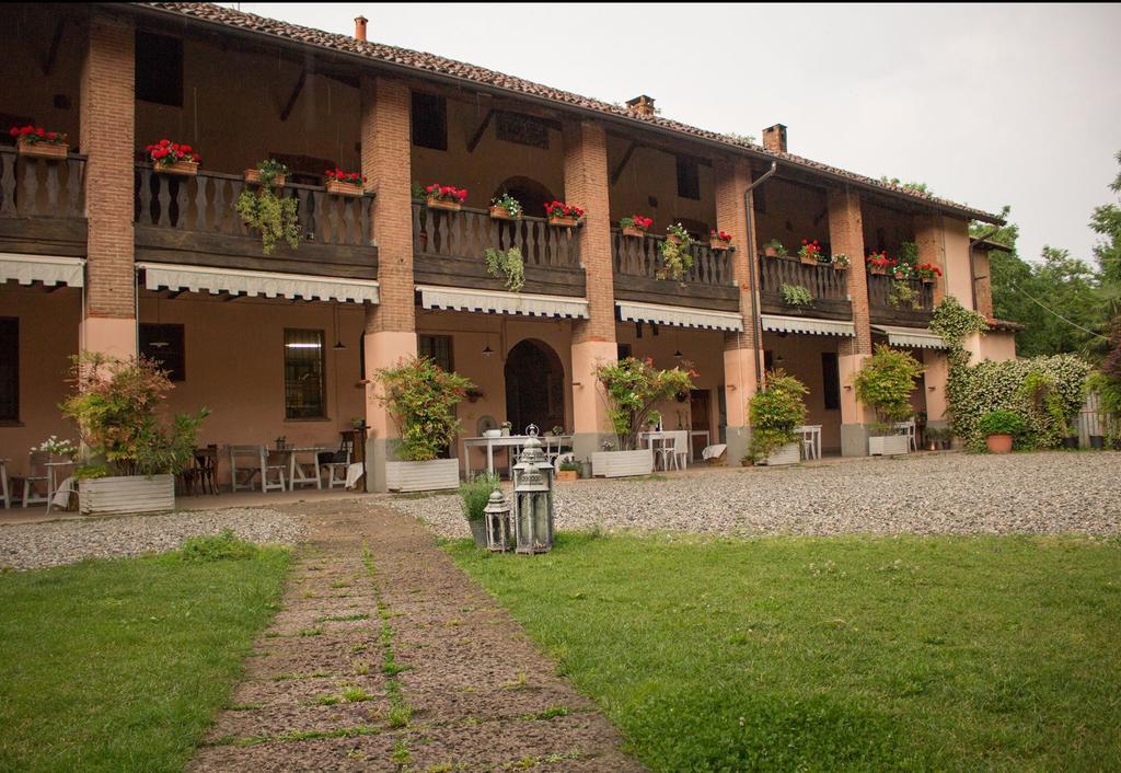 Agriturismo Cascina Magana Burago di Molgora Exteriör bild
